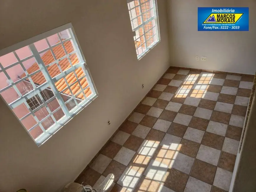 Casa com 3 quartos à venda, 150m2 em Jardim Simus, Sorocaba - SP - imagem 6 Foto 6 de Casa com 3 quartos à venda, 150m2 em Jardim Simus, Sorocaba - SP
