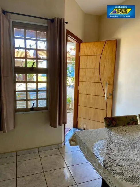 Casa de Condomínio com 3 quartos à venda, 70m2 em Wanel Ville, Sorocaba - SP - imagem 2 Foto 2 de Casa de Condomínio com 3 quartos à venda, 70m2 em Wanel Ville, Sorocaba - SP