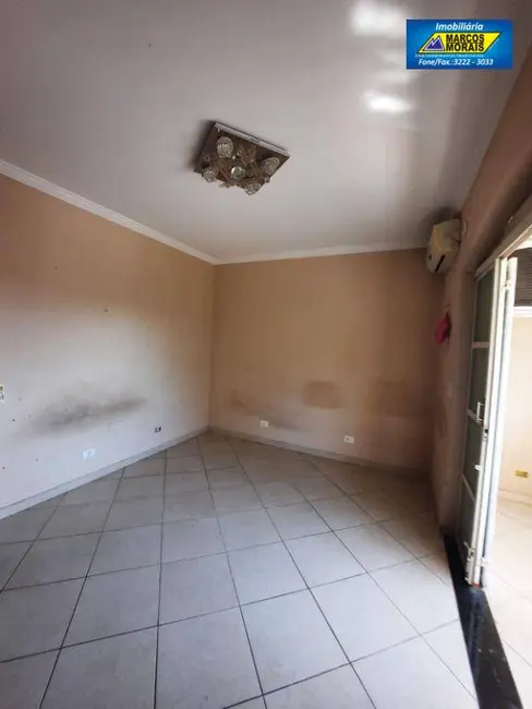 Foto 6 de Casa com 3 quartos para alugar, 200m2 em Jardim Residencial Deolinda Guerra, Sorocaba - SP