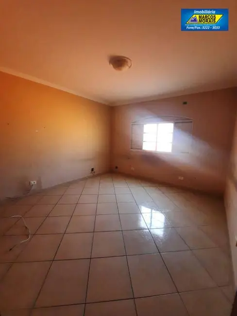 Foto 7 de Casa com 3 quartos para alugar, 200m2 em Jardim Residencial Deolinda Guerra, Sorocaba - SP