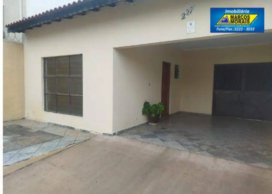 Foto 2 de Casa com 3 quartos para alugar, 225m2 em Wanel Ville, Sorocaba - SP