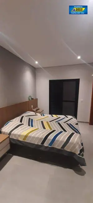 Casa de Condomínio com 3 quartos à venda, 250m2 em Wanel Ville, Sorocaba - SP - imagem 4 Foto 4 de Casa de Condomínio com 3 quartos à venda, 250m2 em Wanel Ville, Sorocaba - SP