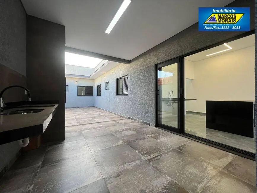 Casa de Condomínio com 3 quartos à venda, 200m2 em Wanel Ville, Sorocaba - SP - imagem 9 Foto 9 de Casa de Condomínio com 3 quartos à venda, 200m2 em Wanel Ville, Sorocaba - SP