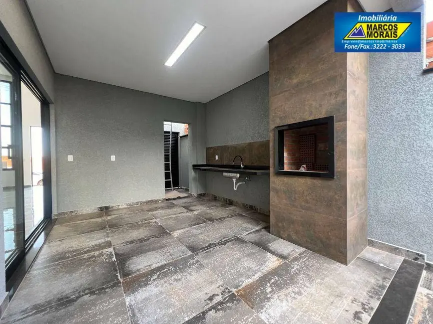 Casa de Condomínio com 3 quartos à venda, 200m2 em Wanel Ville, Sorocaba - SP - imagem 3 Foto 3 de Casa de Condomínio com 3 quartos à venda, 200m2 em Wanel Ville, Sorocaba - SP