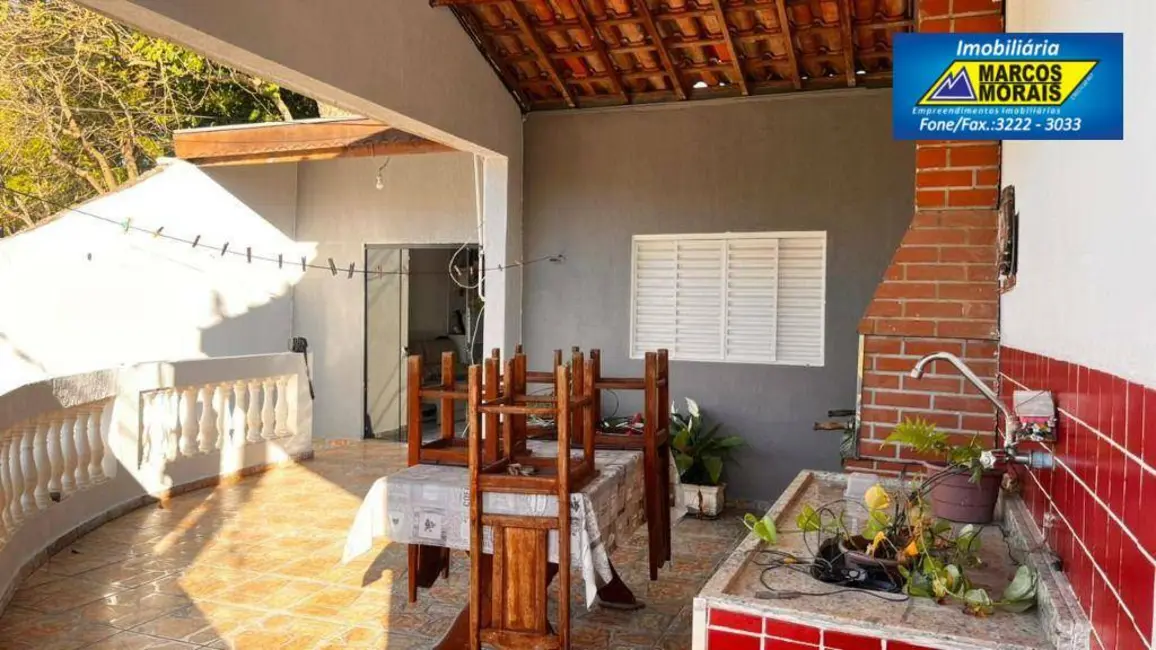 Casa com 2 quartos à venda, 135m2 em Protestantes, Votorantim - SP - imagem 2 Foto 2 de Casa com 2 quartos à venda, 135m2 em Protestantes, Votorantim - SP