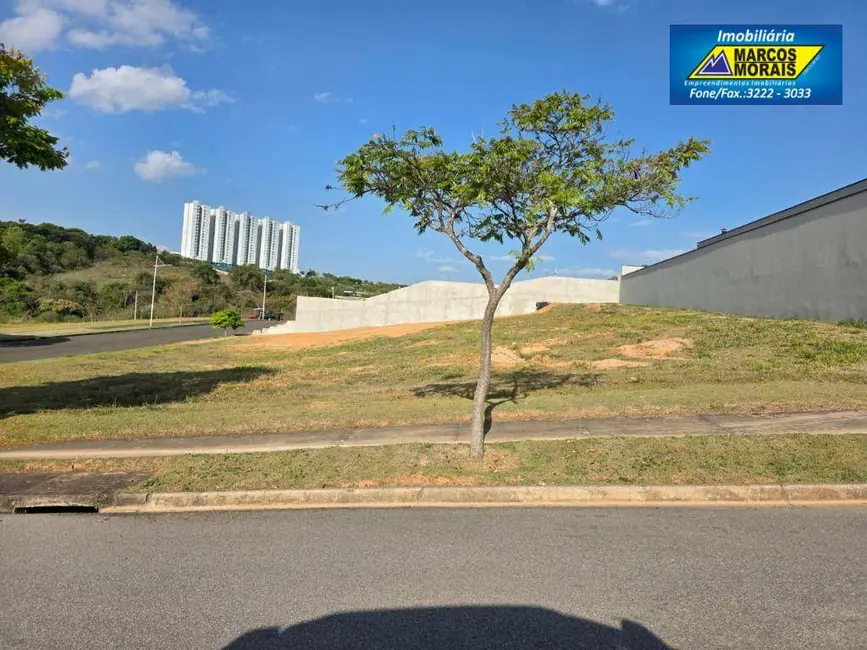 Foto 1 de Terreno / Lote à venda, 1144m2 em Jardim Residencial Saint Patrick, Sorocaba - SP