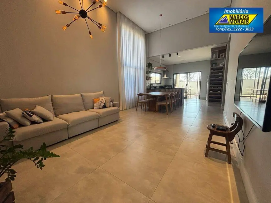 Foto 5 de Casa de Condomínio com 3 quartos à venda, 360m2 em Cajuru do Sul, Sorocaba - SP