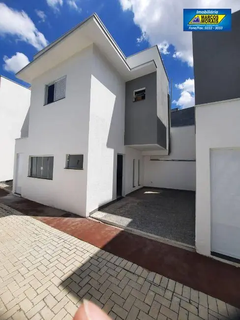 Foto 1 de Casa com 2 quartos à venda e para alugar, 70m2 em Aparecidinha, Sorocaba - SP