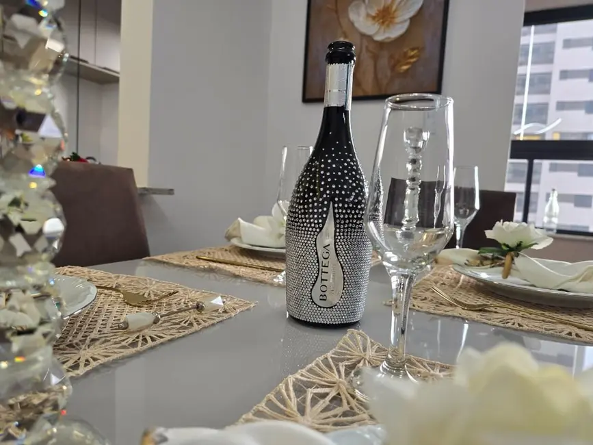 Foto 9 de Apartamento com 2 quartos para alugar, 88m2 em Além Ponte, Sorocaba - SP