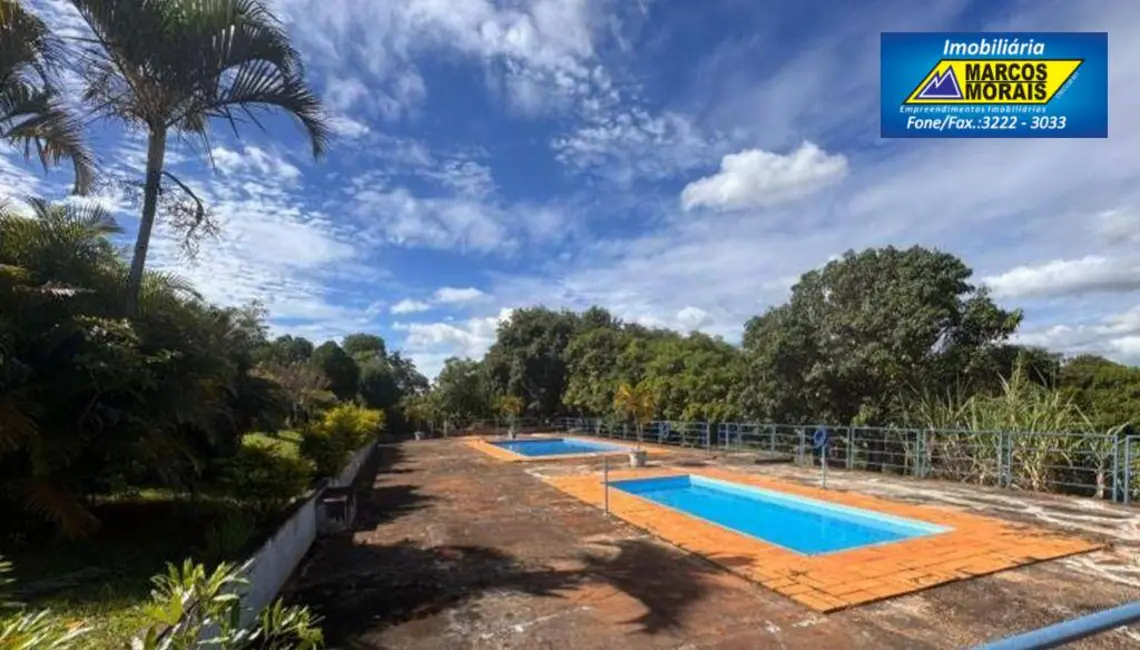 Chácara com 2 quartos à venda, 48000m2 em Aracoiaba Da Serra - SP - imagem 3 Foto 3 de Chácara com 2 quartos à venda, 48000m2 em Aracoiaba Da Serra - SP