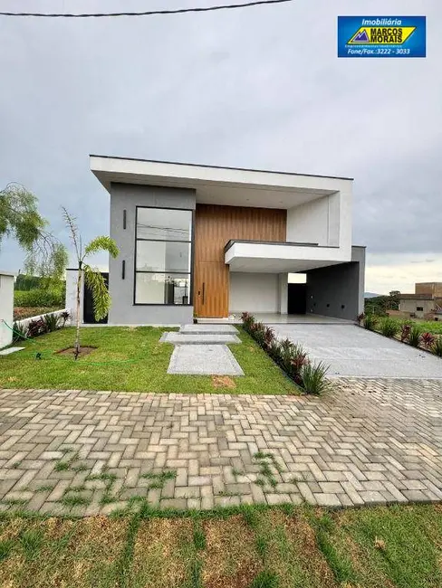 Foto 2 de Casa de Condomínio com 3 quartos à venda, 300m2 em Vossoroca, Votorantim - SP