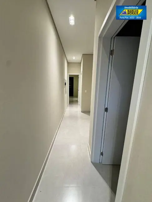 Foto 7 de Casa de Condomínio com 3 quartos à venda, 300m2 em Vossoroca, Votorantim - SP