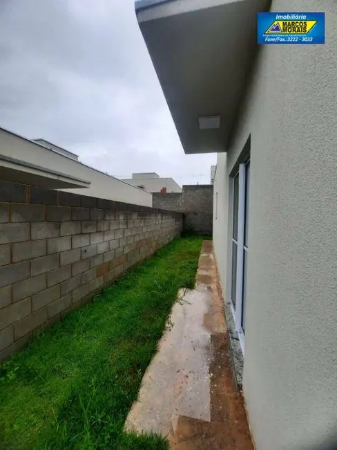 Foto 9 de Casa com 3 quartos para alugar, 70m2 em Iporanga, Sorocaba - SP