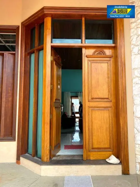 Foto 3 de Casa com 6 quartos para alugar, 2000m2 em Jardim Pagliato, Sorocaba - SP