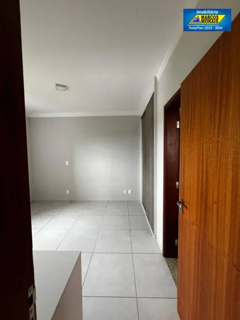 Foto 3 de Apartamento com 2 quartos à venda, 77m2 em Sorocaba - SP