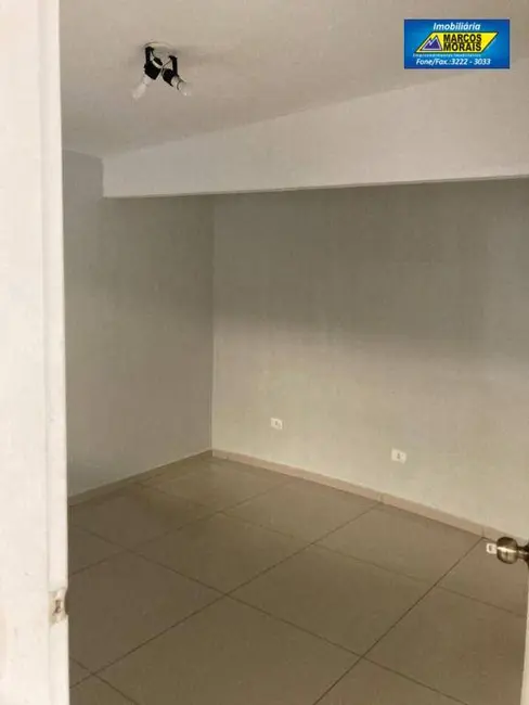 Foto 8 de Armazém / Galpão para alugar, 230m2 em Jardim Bertanha, Sorocaba - SP