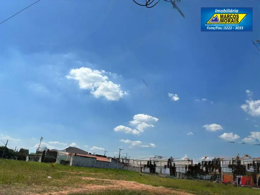 Foto 2 de Terreno / Lote à venda, 1776m2 em Parque Vitória Régia, Sorocaba - SP