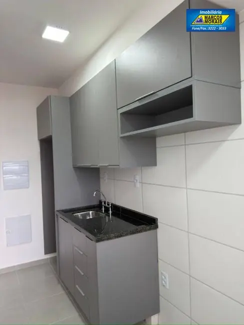 Foto 2 de Apartamento com 2 quartos para alugar, 55m2 em Vila Hortência, Sorocaba - SP