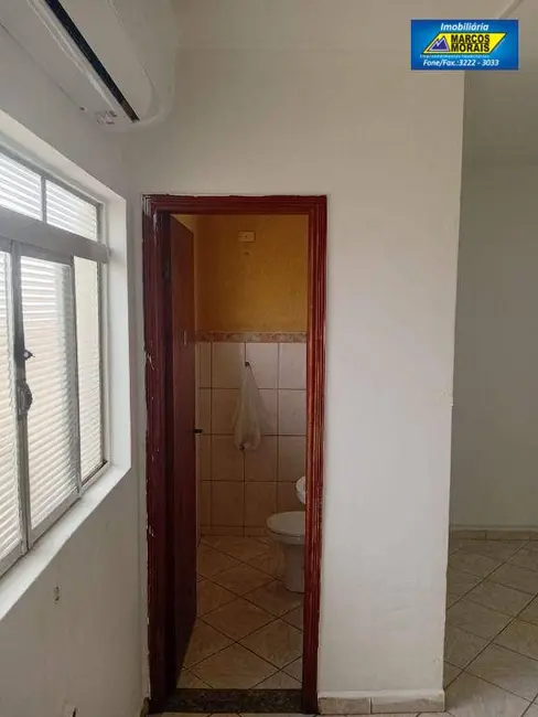 Sala Comercial para alugar, 75m2 em Além Ponte, Sorocaba - SP - imagem 3 Foto 3 de Sala Comercial para alugar, 75m2 em Além Ponte, Sorocaba - SP