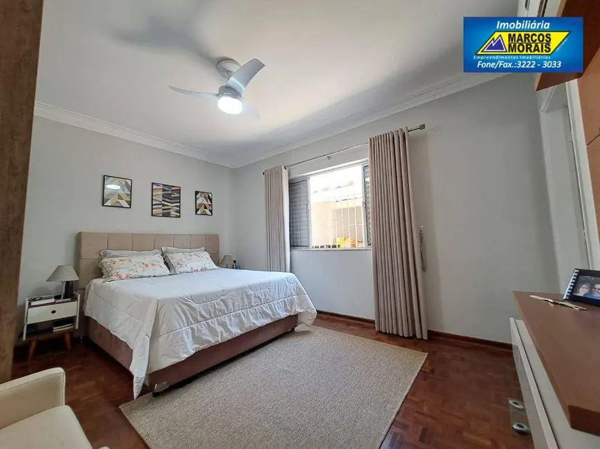 Foto 9 de Casa com 3 quartos à venda e para alugar, 360m2 em Vila Trujillo, Sorocaba - SP