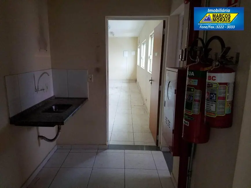 Foto 7 de Armazém / Galpão para alugar, 1000m2 em Vila Tortelli, Sorocaba - SP