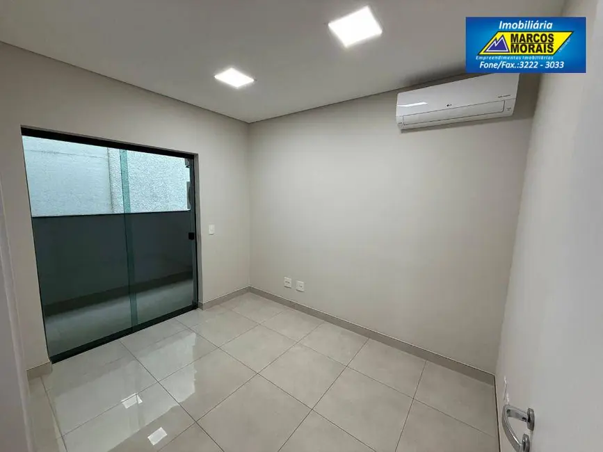 Foto 3 de Sala Comercial para alugar, 70m2 em Jardim Simus, Sorocaba - SP