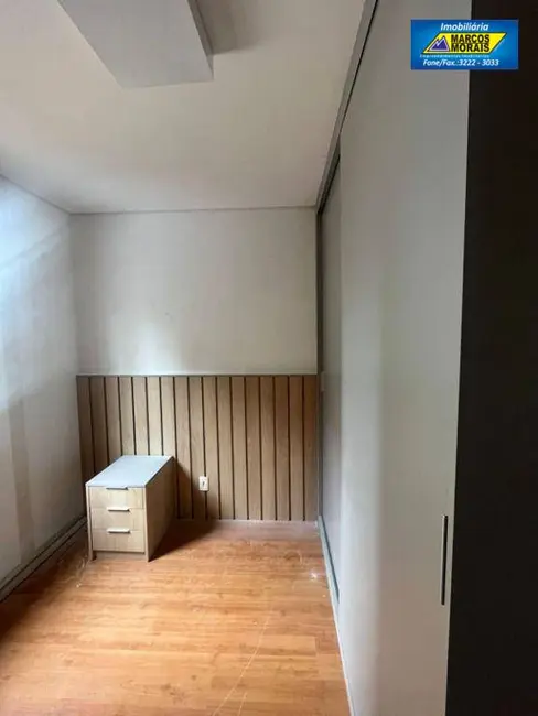 Casa com 3 quartos à venda e para alugar, 250m2 em Parque Campolim, Sorocaba - SP - imagem 8 Foto 8 de Casa com 3 quartos à venda e para alugar, 250m2 em Parque Campolim, Sorocaba - SP