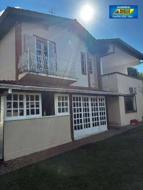 Foto 18 de Chácara com 6 quartos à venda e para alugar, 2200m2 em Aracoiaba Da Serra - SP