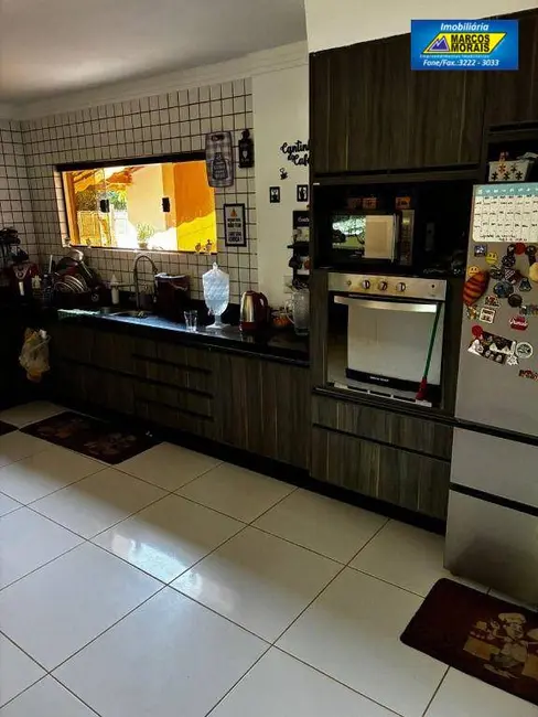 Foto 19 de Chácara com 6 quartos à venda e para alugar, 2200m2 em Aracoiaba Da Serra - SP