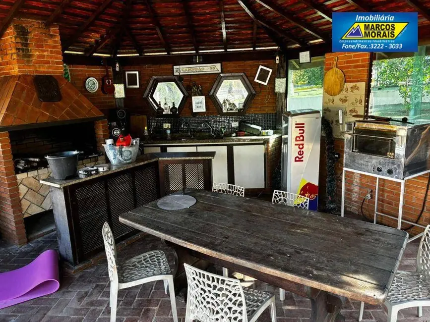 Foto 15 de Chácara com 6 quartos à venda e para alugar, 2200m2 em Aracoiaba Da Serra - SP