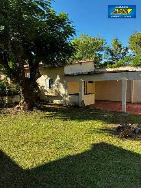 Foto 33 de Chácara com 6 quartos à venda e para alugar, 2200m2 em Aracoiaba Da Serra - SP