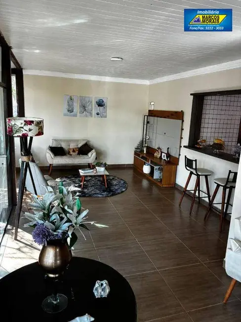 Foto 12 de Chácara com 6 quartos à venda e para alugar, 2200m2 em Aracoiaba Da Serra - SP