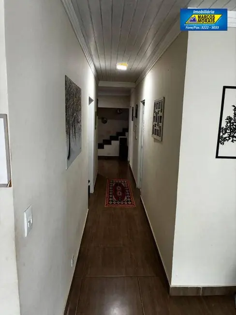 Foto 20 de Chácara com 6 quartos à venda e para alugar, 2200m2 em Aracoiaba Da Serra - SP