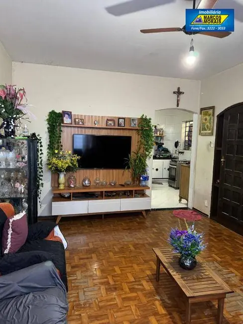 Foto 1 de Casa com 4 quartos à venda, 175m2 em Vila Santana, Sorocaba - SP