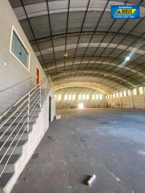 Armazém / Galpão para alugar, 2200m2 em Aparecidinha, Sorocaba - SP - imagem 2 Foto 2 de Armazém / Galpão para alugar, 2200m2 em Aparecidinha, Sorocaba - SP