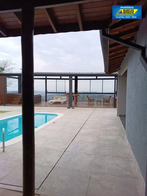Foto 1 de Chácara com 3 quartos à venda, 1600m2 em Sorocaba - SP