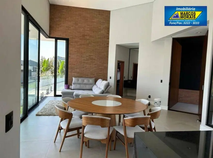 Casa com 3 quartos para alugar, 611m2 em Sorocaba - SP - imagem 4 Foto 4 de Casa com 3 quartos para alugar, 611m2 em Sorocaba - SP