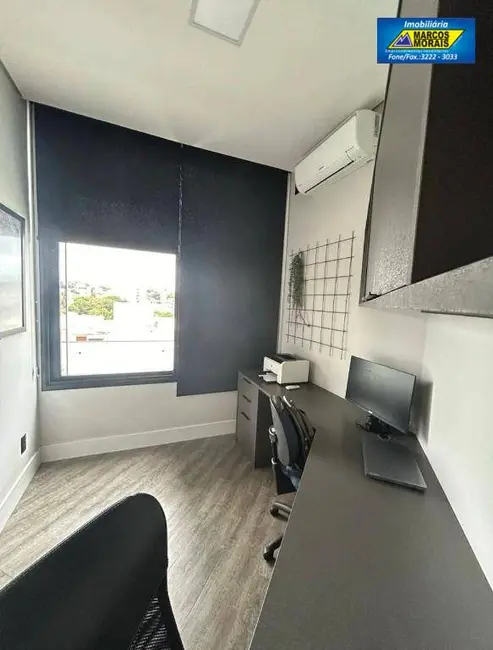 Casa com 3 quartos para alugar, 611m2 em Sorocaba - SP - imagem 7 Foto 7 de Casa com 3 quartos para alugar, 611m2 em Sorocaba - SP