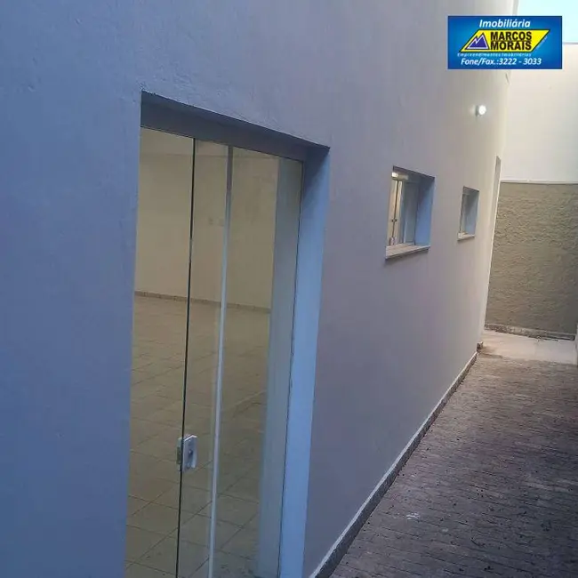 Foto 2 de Casa com 3 quartos para alugar, 500m2 em Parque Campolim, Sorocaba - SP
