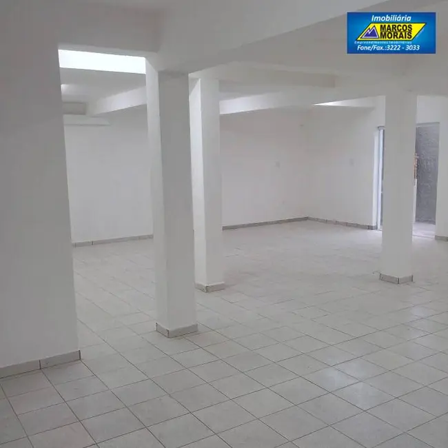 Foto 5 de Casa com 3 quartos para alugar, 500m2 em Parque Campolim, Sorocaba - SP