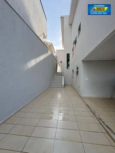 Casa com 4 quartos à venda e para alugar, 384m2 em Jardim Pagliato, Sorocaba - SP - imagem 4 Foto 4 de Casa com 4 quartos à venda e para alugar, 384m2 em Jardim Pagliato, Sorocaba - SP