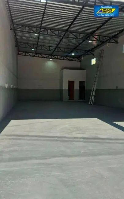Armazém / Galpão à venda e para alugar, 200m2 em Jardim Residencial Villa Amato, Sorocaba - SP - imagem 2 Foto 2 de Armazém / Galpão à venda e para alugar, 200m2 em Jardim Residencial Villa Amato, Sorocaba - SP