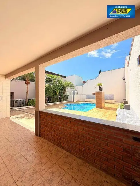 Foto 2 de Casa com 6 quartos à venda, 509m2 em Jardim Pagliato, Sorocaba - SP