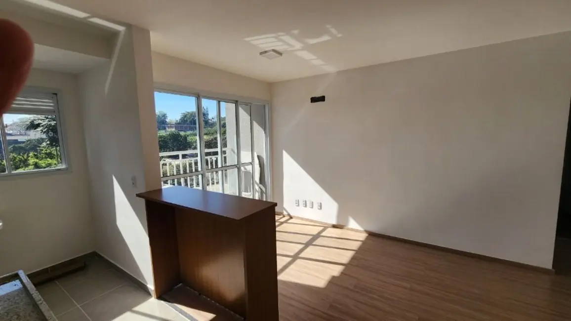 Apartamento com 2 quartos para alugar, 52m2 em Vila Fiori, Sorocaba - SP - imagem 4 Foto 4 de Apartamento com 2 quartos para alugar, 52m2 em Vila Fiori, Sorocaba - SP