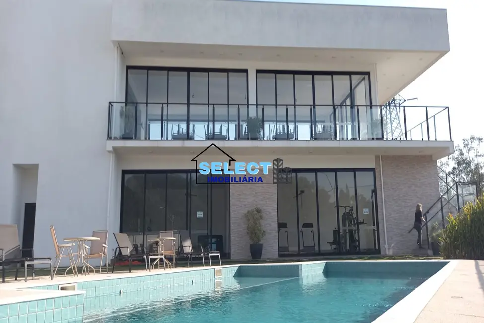 Foto 2 de Terreno / Lote à venda, 317m2 em Louveira - SP