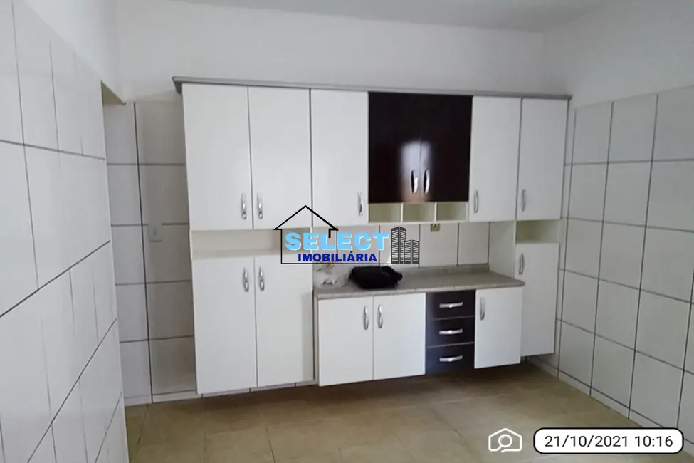 Casa com 3 quartos à venda, 152m2 em Parque das Colinas, Valinhos - SP - imagem 7 Foto 7 de Casa com 3 quartos à venda, 152m2 em Parque das Colinas, Valinhos - SP