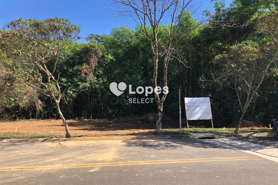 Foto 2 de Terreno / Lote à venda, 371m2 em Valinhos - SP