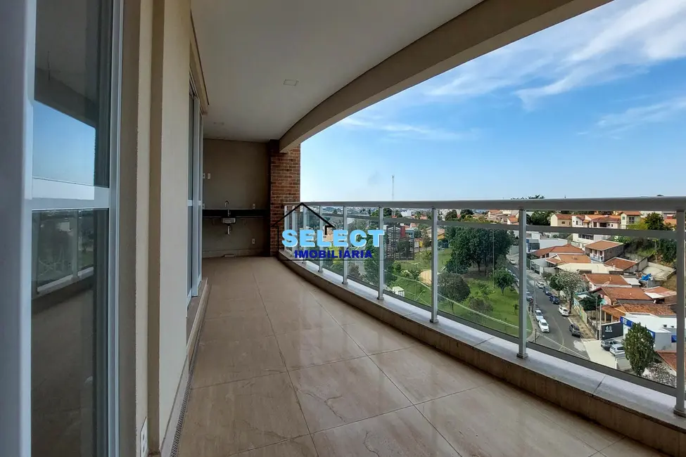 Apartamento com 4 quartos para alugar, 247m2 em Vila Embaré, Valinhos - SP - imagem 3 Foto 3 de Apartamento com 4 quartos para alugar, 247m2 em Vila Embaré, Valinhos - SP