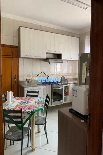 Casa com 3 quartos à venda, 252m2 em Jardim Pinheiros, Valinhos - SP - imagem 7 Foto 7 de Casa com 3 quartos à venda, 252m2 em Jardim Pinheiros, Valinhos - SP