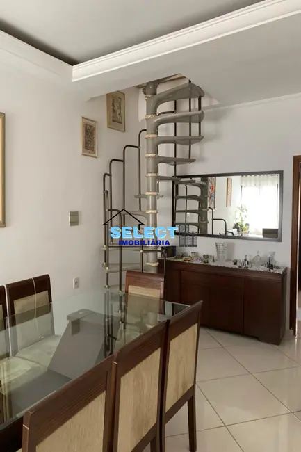 Casa com 3 quartos à venda, 252m2 em Jardim Pinheiros, Valinhos - SP - imagem 5 Foto 5 de Casa com 3 quartos à venda, 252m2 em Jardim Pinheiros, Valinhos - SP